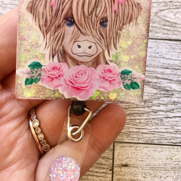 Adorable Cow Rose Badge Reel - Picture 4 of 4